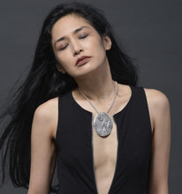 Load image into Gallery viewer, HUNTERS – STERLING SILVER PENDANT WITH ELEGANT 21″ STERLING SILVER CHAIN