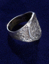 Load image into Gallery viewer, SIGNET RING – STERLING SILVER