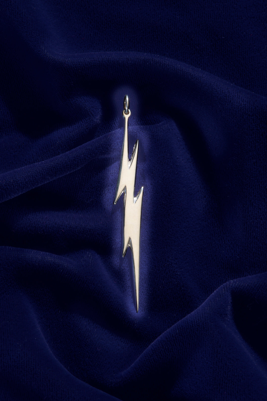 LIGHTNING BOLT – STERLING SILVER PENDANT WITH ELEGANT 21″ STERLING SILVER CHAIN